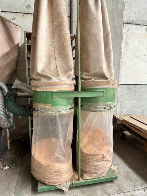 Twin Bag GJ Wheeler Dust Extractor